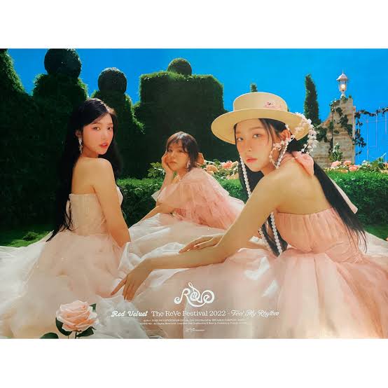 somethngforcat's tweet photo. red velvet ph
🩷 free claim just pay for sf 🩷
ships from Pasig
‼️can only ship sdd with poster tube‼️
📦via jnt it will be folded
assorted RV poster:
- Queendom
- FMR
- Summer magic (folded, x sensi)
+ got the beat
#RedVelvet_FANCON_TOUR_inMANILA #RedVelvetPh https://t.co/ciSqkS8Vd2