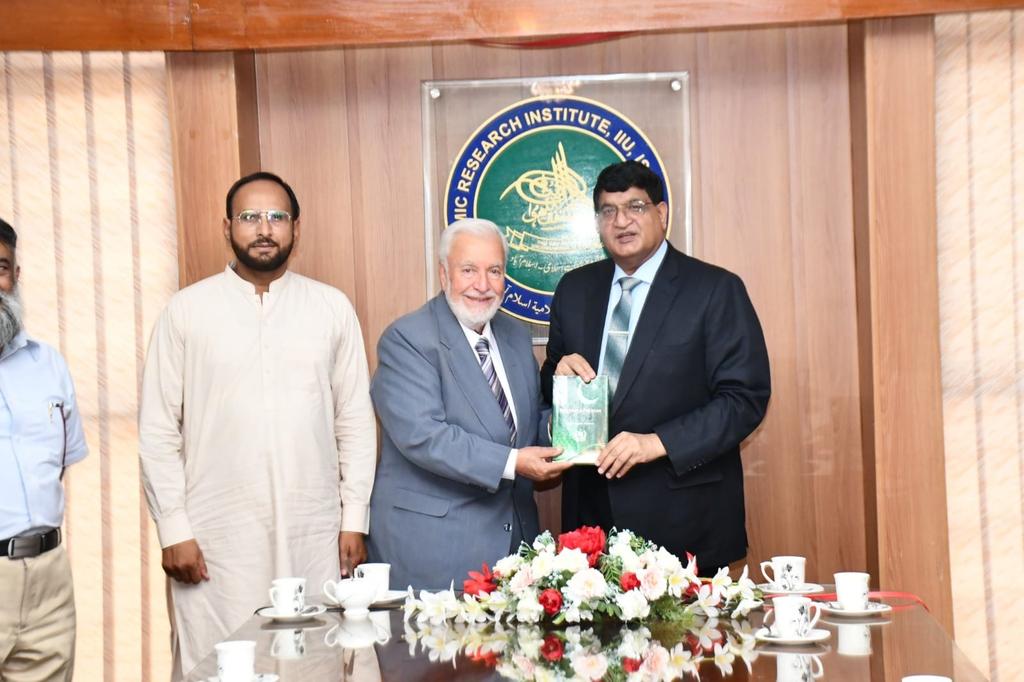 DR. SAFI KASKAS, PRESIDENT, IQRA INTERNATIONAL QURAN RESEARCH ASSOCIATION, USA VISITED ISLAMIC RESEARCH INSTITUTE (IRI), INTERNATIONAL ISLAMIC UNIVERSITY (IIU), ISLAMABAD, ON JUNE 03,2024