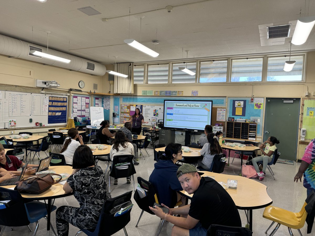 Amy Monaghan tweet media