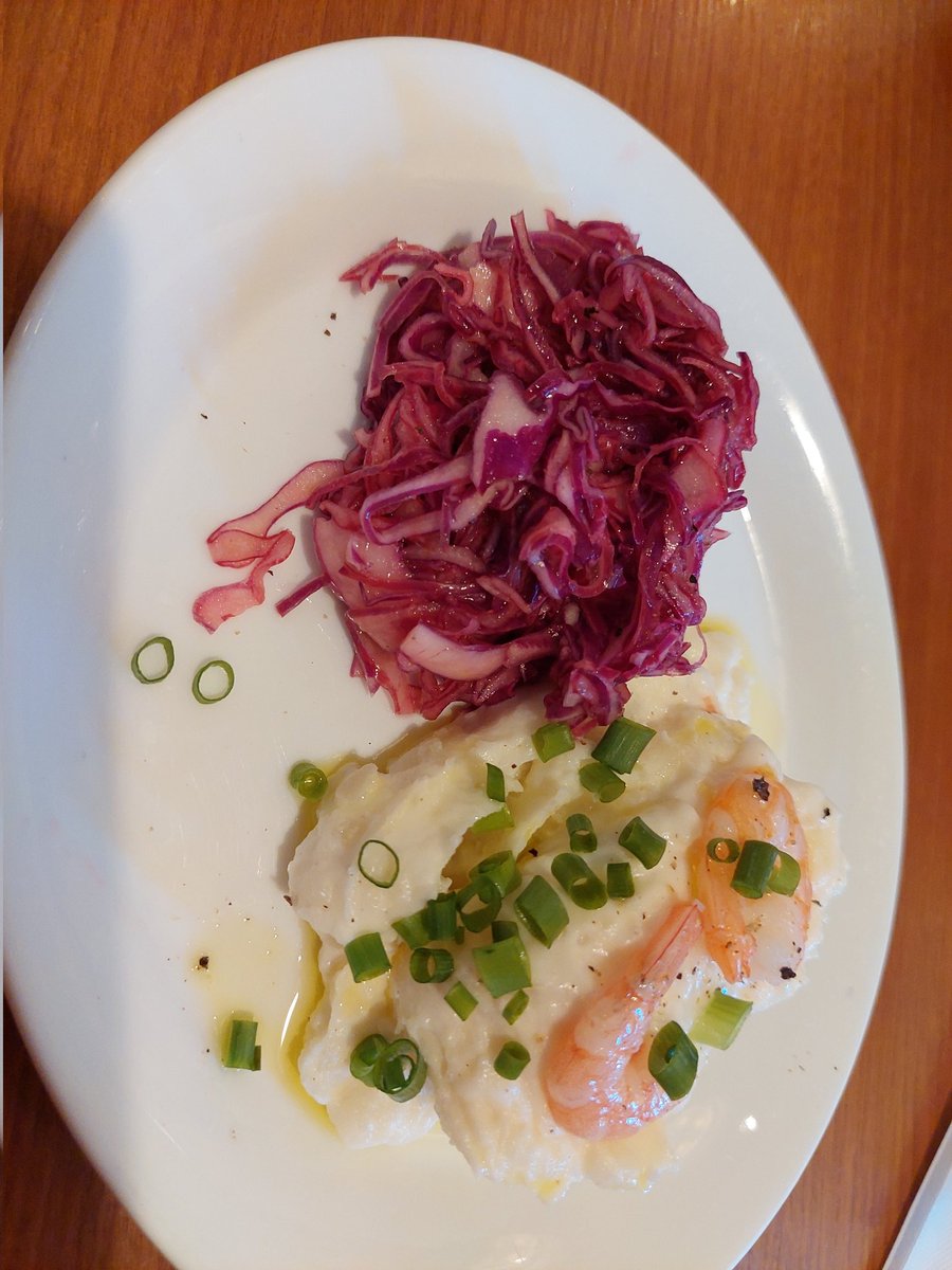 ayako92758's tweet image. 今日はオムライスが食べたくってデニーズでランチ☕️
とろ〜り卵とチーズで美味しかった〜(´ڡ`)
ご馳走様でした
#デニーズランチ
#とろ〜り卵とチーズのオムライス