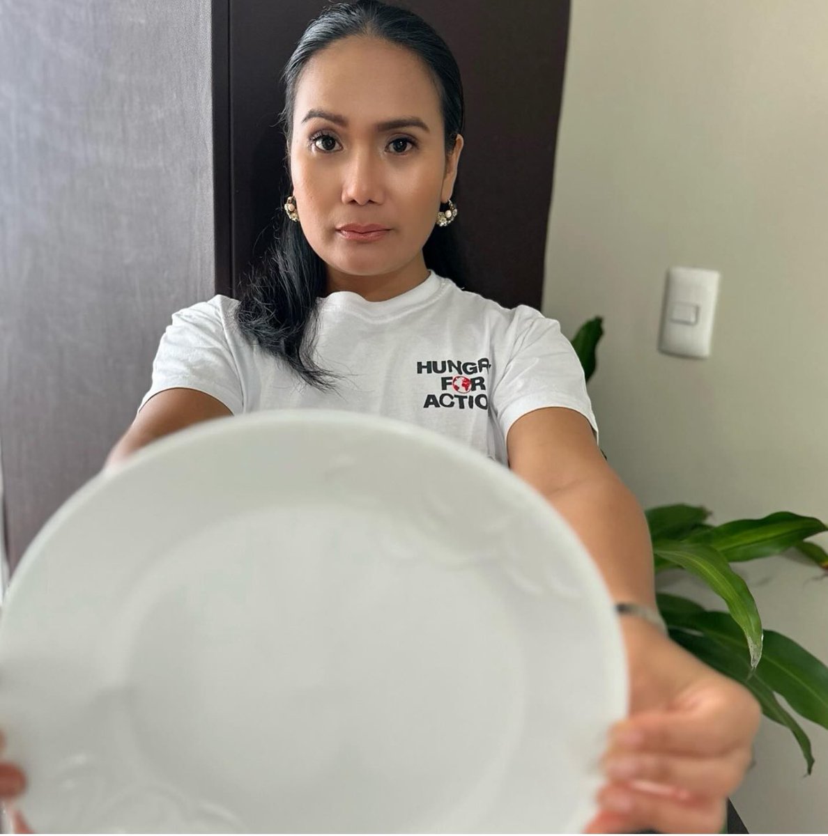 cherrie atilano (@cdatilano) on Twitter photo Today, I am proud to stand with <a href="/HungryForAct/">HungryforAction</a> and call on #G20 govts to action a global plan and end the #globalfoodcrisis so that the XXX million people who live in hunger no longer have #EmptyPlates. Today, I am proud to stand with <a href="/HungryForAct/">HungryforAction</a> and call on #G20 govts to action a global plan and end the #globalfoodcrisis so that the XXX million people who live in hunger no longer have #EmptyPlates.