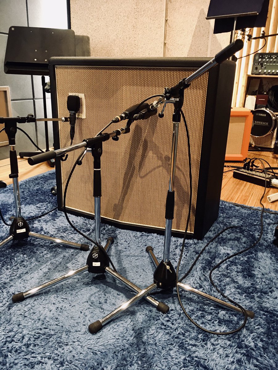 Toshihiro_gt's tweet photo. さて録りの準備です!色々実験しつつ良い音で録りたい🎸
#esp
#friedman
#revv
#splawn
#savarez https://t.co/BsrN3pE5bJ