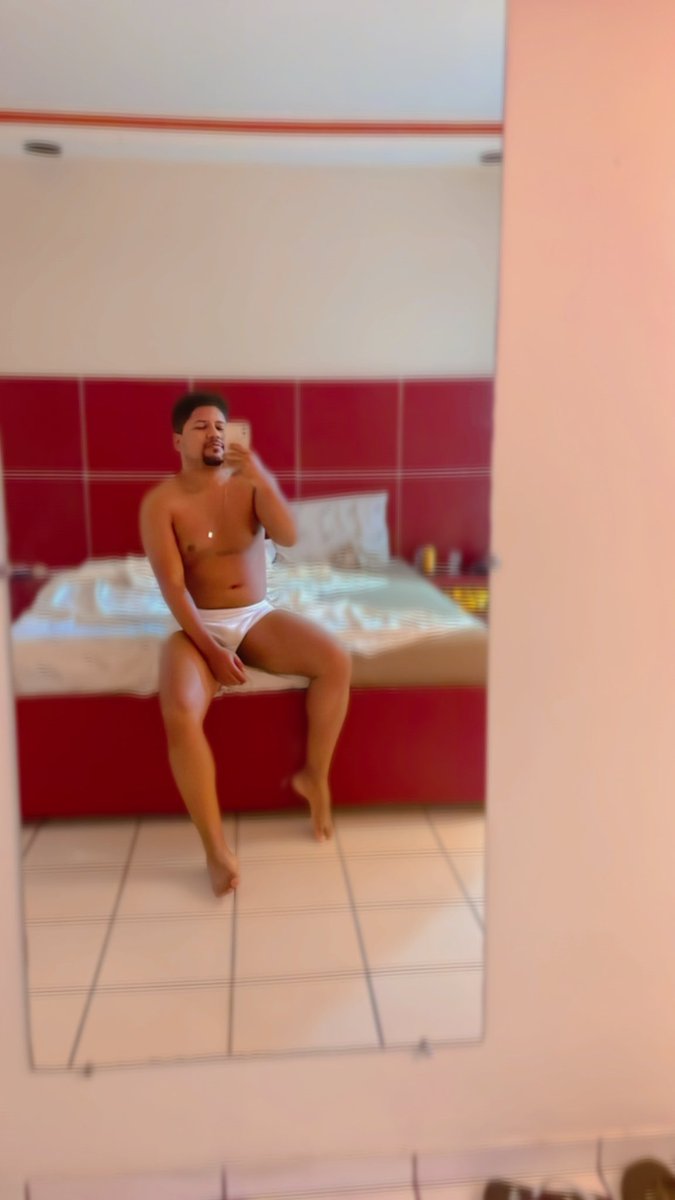 umpreto012's tweet photo. 👀🥵🔥 https://t.co/r4Mf0p9m0G