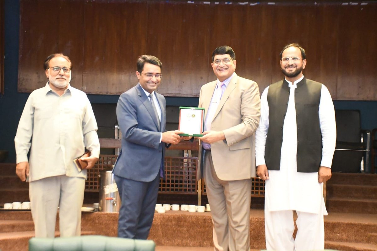 SPECIAL LECTURE OF MR. UMAR RIAZ, DIRECTOR GENERAL, NATIONAL COUNTER TERRORISM AUTHORITY (NACTA) ON THE THEME OF “PREVENTING AND COUNTERING VIOLENT EXTREMISM IN PAKISTAN” TO IRI INTERNATIONAL POST-DOCTORAL FELLOWS ON MAY 26, 2024