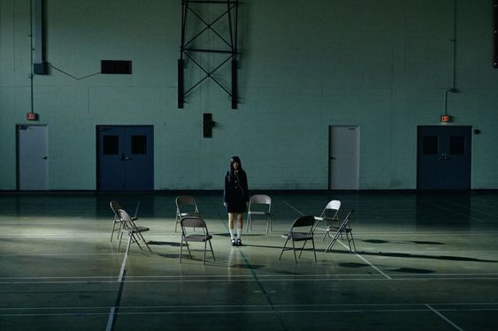 redfl4vour's tweet photo. happy 2nd anniversary to seulgi's haunting &amp; beautiful, 28 reasons! 🍎 https://t.co/s0Sensndmm