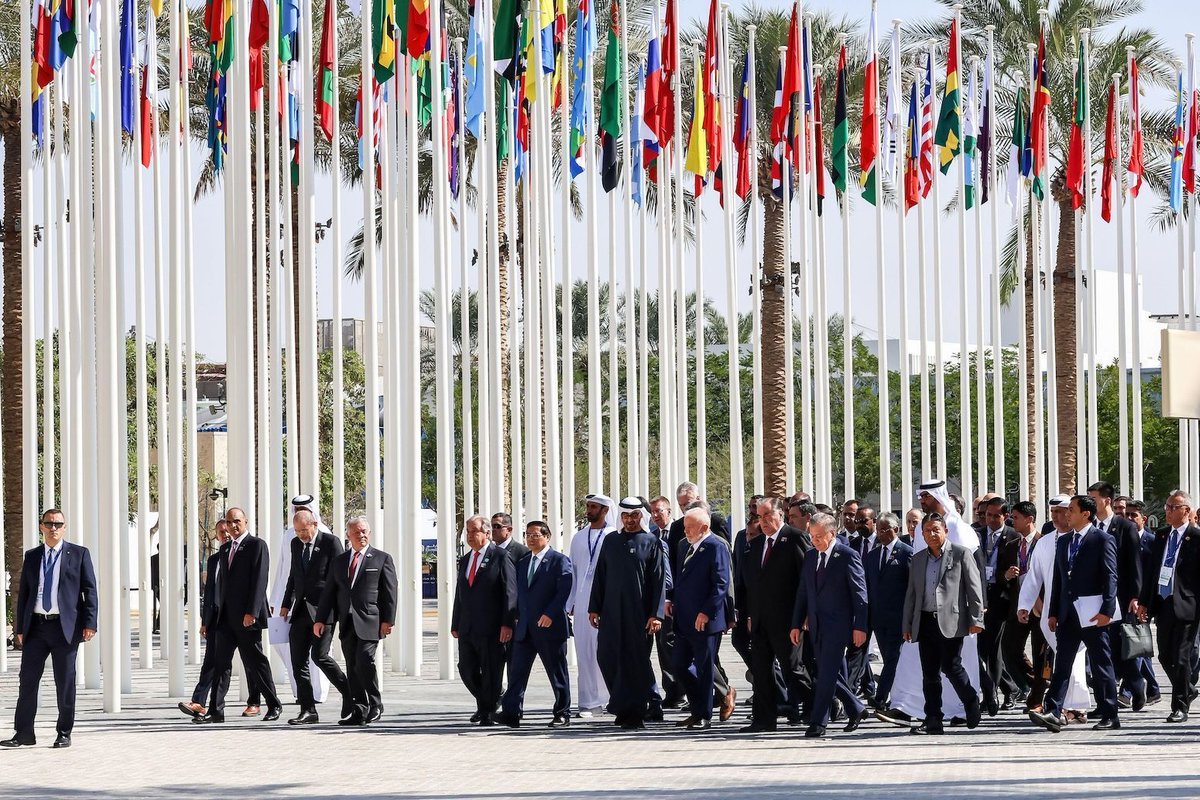 Carbon Brief (@carbonbrief) on Twitter photo Meeting 1.5C warming limit hinges on governments more than technology, study says | <a href="/AyeshaTandon/">Ayesha Tandon</a> w/ comment from Christoph Bertram <a href="/mAndrijevic/">Marina Andrijevic</a> <a href="/ClimateFran/">Frances Moore</a> <a href="/lamb_wf/">William Lamb</a>
Read here: buff.ly/4dP6YRF Meeting 1.5C warming limit hinges on governments more than technology, study says | <a href="/AyeshaTandon/">Ayesha Tandon</a> w/ comment from Christoph Bertram <a href="/mAndrijevic/">Marina Andrijevic</a> <a href="/ClimateFran/">Frances Moore</a> <a href="/lamb_wf/">William Lamb</a>
Read here: buff.ly/4dP6YRF