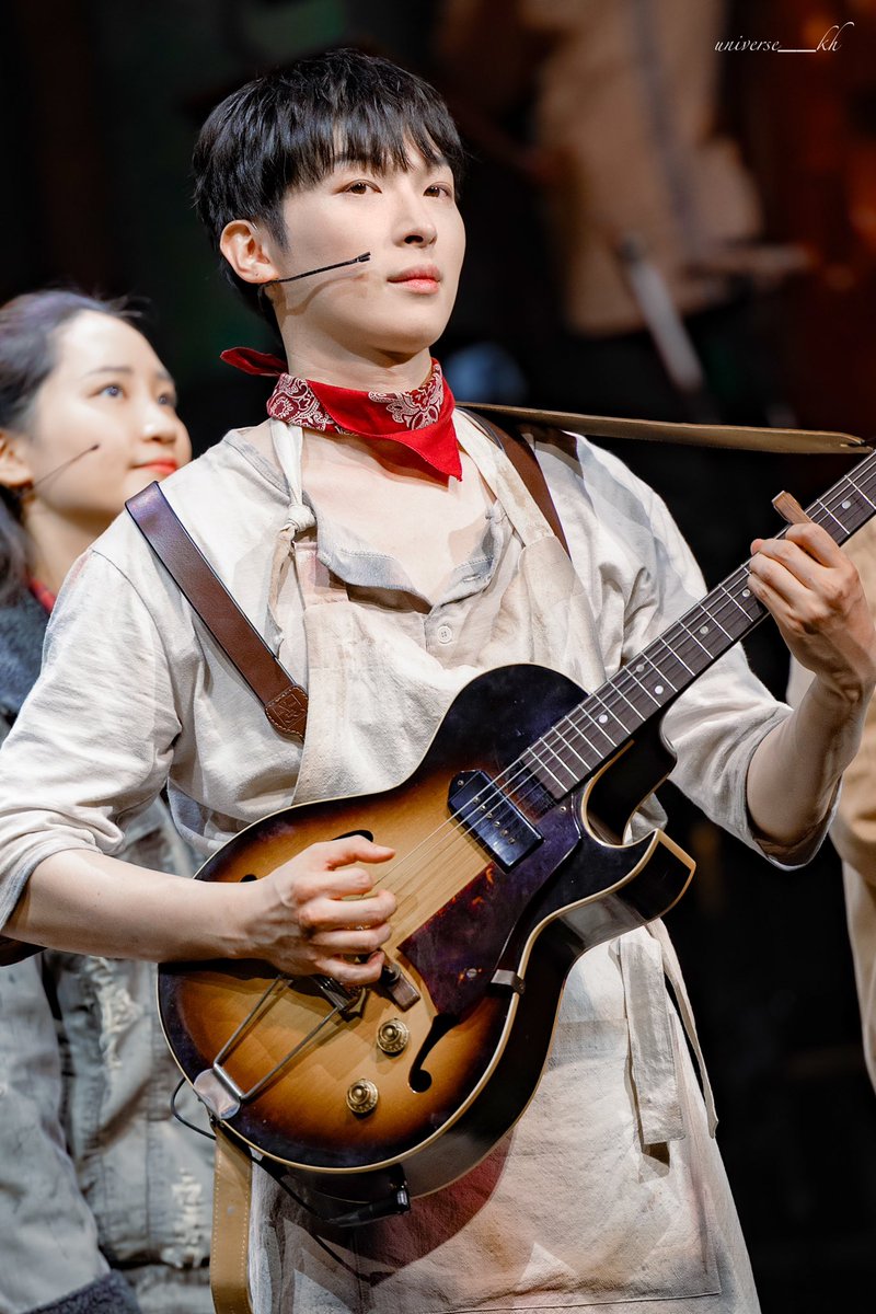 240821 하데스타운 낮공 커튼콜

오르페우스 ㅣ #박강현 배우