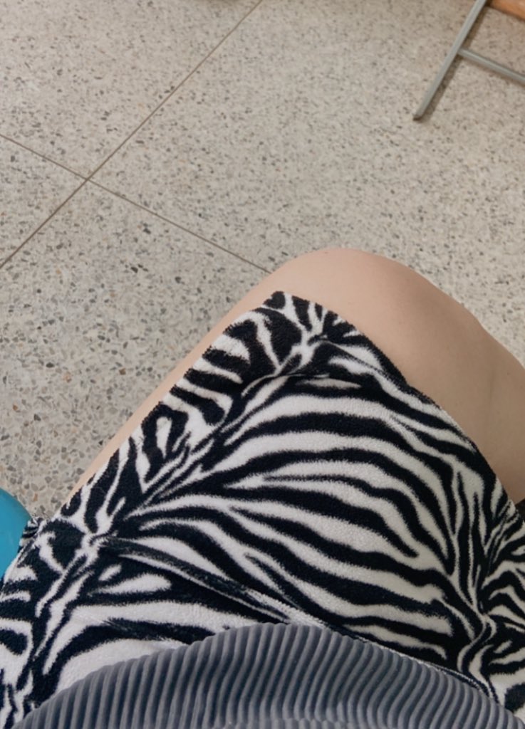 nvml5004's tweet photo. อ๊อกๆ คอแห้งจังเลย #นัดอมควย #นัดเย็ด #พยุห์นัดเย็ด #ไพรบึงนัดเย็ด #ศรีสะเกษรับงาน #ศรีสะเกษนัดเย็ด https://t.co/Zdgtzuvzkq