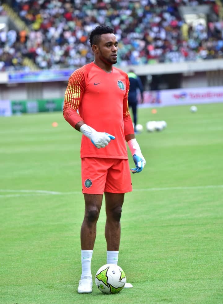 TJOGoldCup's tweet photo. Super Eagles Star @OlorunlekeOjo Donates Best Goalkeeper Award
The best goalkeeper at the #12Edition #OptimaEnergyGoldCup24 preseason tournament ongoing at the Remo Stars 🏟 and FC Ebedei 🏟 , will take home a special award sponsored by @OlorunlekeOjo https://t.co/u6GdLNsqMF