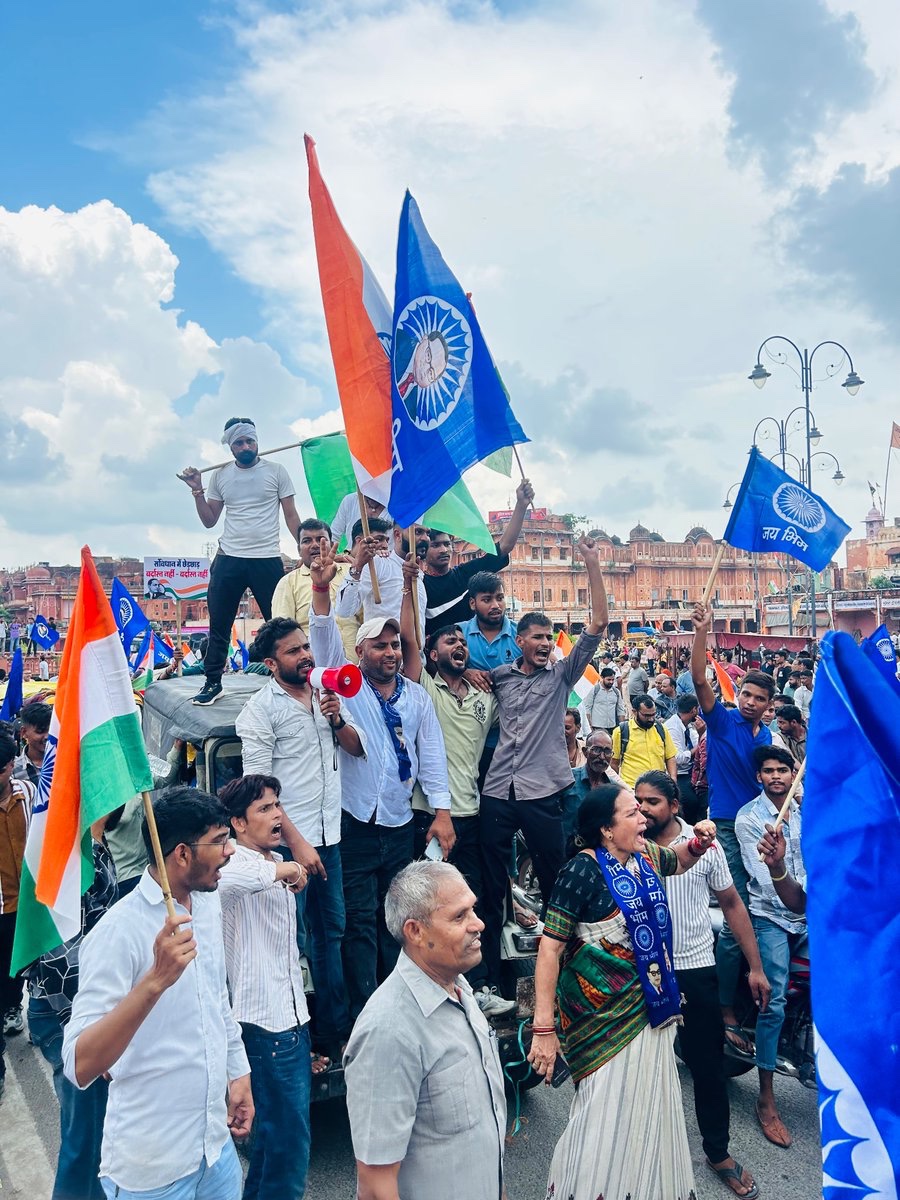 🏹 Arjun Mehar | अर्जुन महर ☭ tweet media