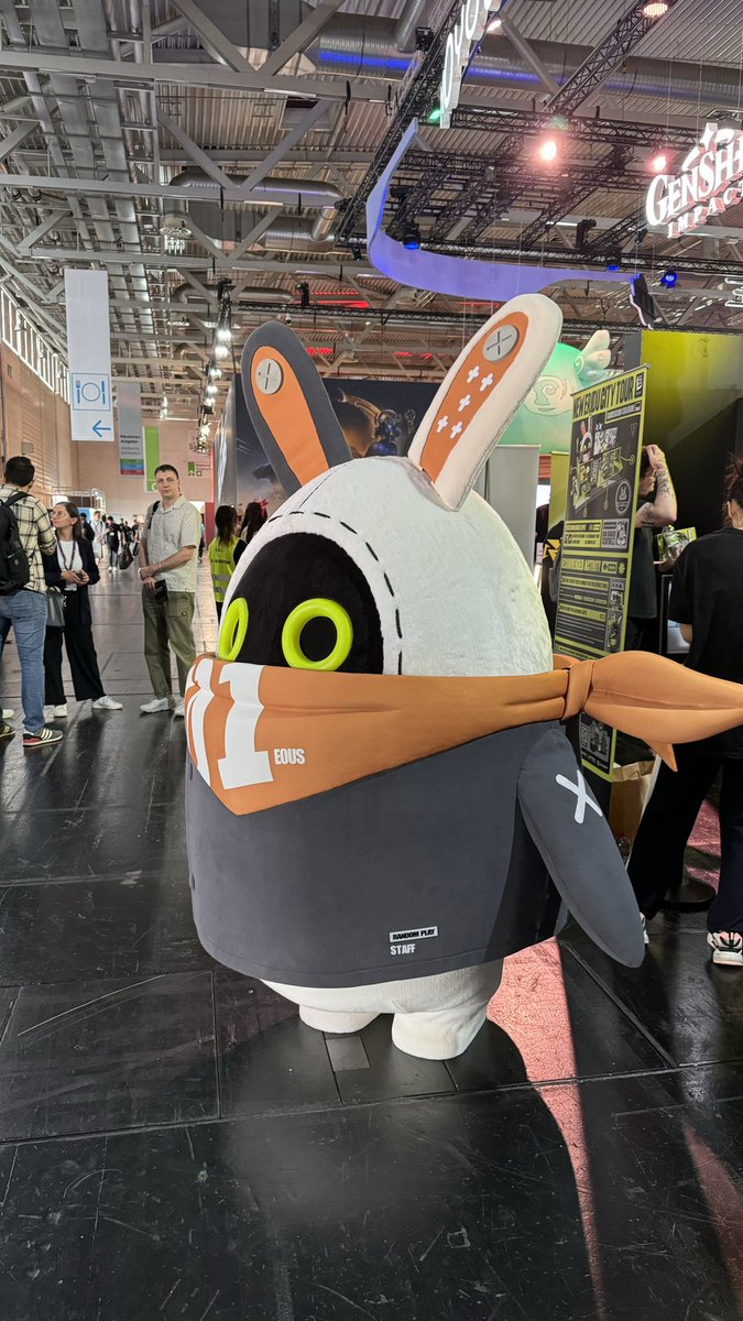 Yipihay's tweet photo. #zenlessgamescom #zzzero #Gamescom #zenlessdazzleexpo 
Cute little guy https://t.co/kjjOowRxO8