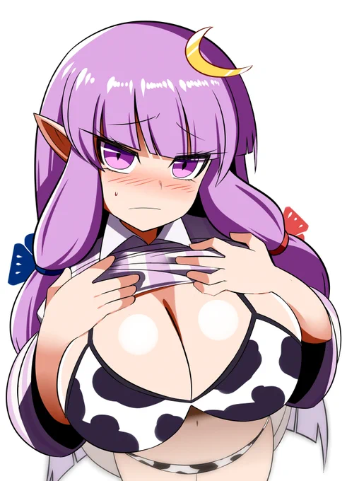 たくし上げ牛ビキニ見せパチュリー 