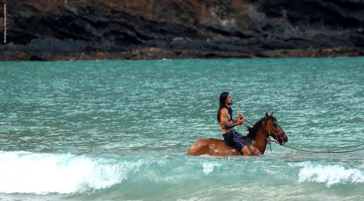 🎯Tomorrow:
🎥DOCUMENTARY: Les Marquises, aux sources de la Polynésie
🗓️12 p.m. HK | 5 a.m BST 
📍<a href="/TV5MONDEapac/">TV5MONDE AsiaPacific</a>

Wild unspoilt islands, luxuriant nature, a unique culture... Amongst the innumerable treasures of French Polynesia, the Marquesas Archipelago is without doubt the most