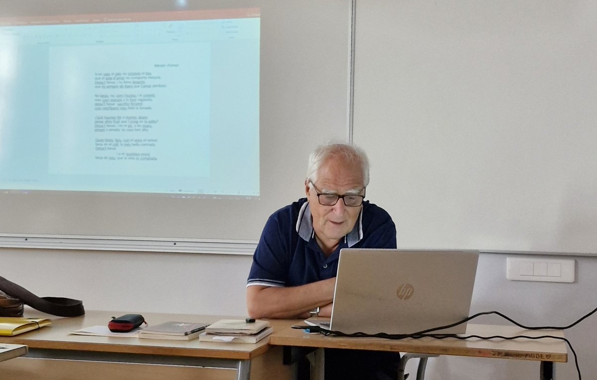 paula_299_'s tweet photo. Ahir a la @UCE_CAT va finalitzar el curs: "Joan Salvat-Papasseit i la primera avantguarda catalana". Han estat unes ponències meravelloses, molt enriquidores!

🌷Moltes gràcies, Joan Santanach (@SantanachJoan), Noemí Montetes-Mairal (@montetesmairal) i Ferran Gadea. https://t.co/V5wKz6ELfG