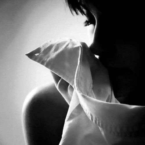 ***

Hafıza insanın düşmanıdır…!

Unuttum sanırsın ama öyle bişey yok..!

**