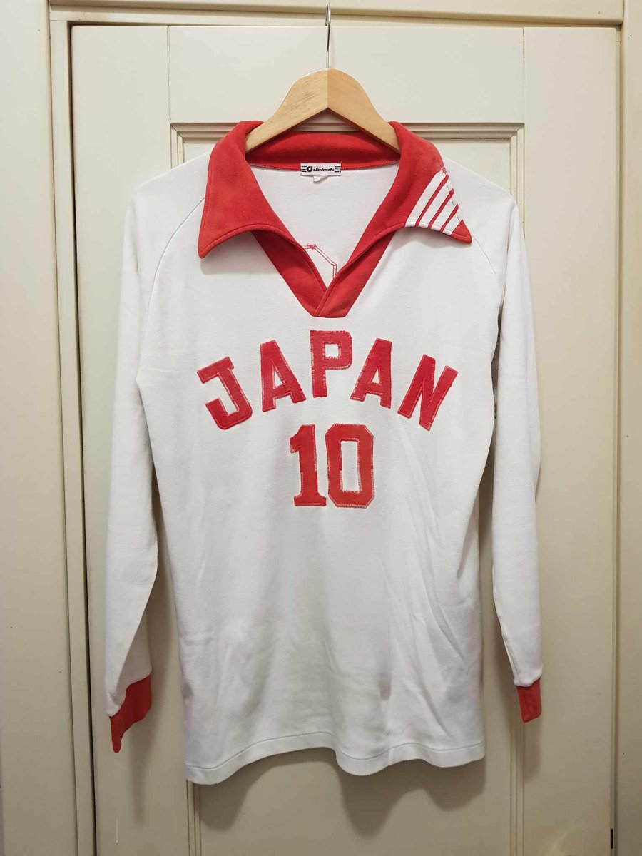 PvfMatera's tweet photo. For sale! 🔥

Rare matchworn volleyball shirt n. 10 JAPAN 1979 volley! 🏐🏆🇯🇵 

Ebay: https://t.co/0BrEVd8RJ8

#shirt #jersey #maglia #calcio #pallavolo #basket #basketball #vintage #70s #Olympics #football #Giappone #Cina #Cuba #DDR #CCCP #lanetta #Italia #Italy #collezione https://t.co/AzWMP9ndxE