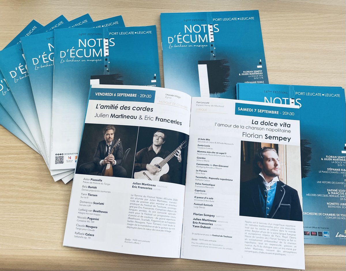 NotesdEcume's tweet photo. 🌞La  brochure du Festival est disponible à chez @leucatetourisme (Port Leucate et Leucate Village) 🥰 
Concerts du 6 au 28/9, puis au Nouvel An 💫
"Un élan de bonheur qui ne vaut que parce qu'il est partagé" comme l'écrit dans son éditorial @michelpy (Maire de @InfoLeucate) 💐 https://t.co/H3sM5Nl8pE