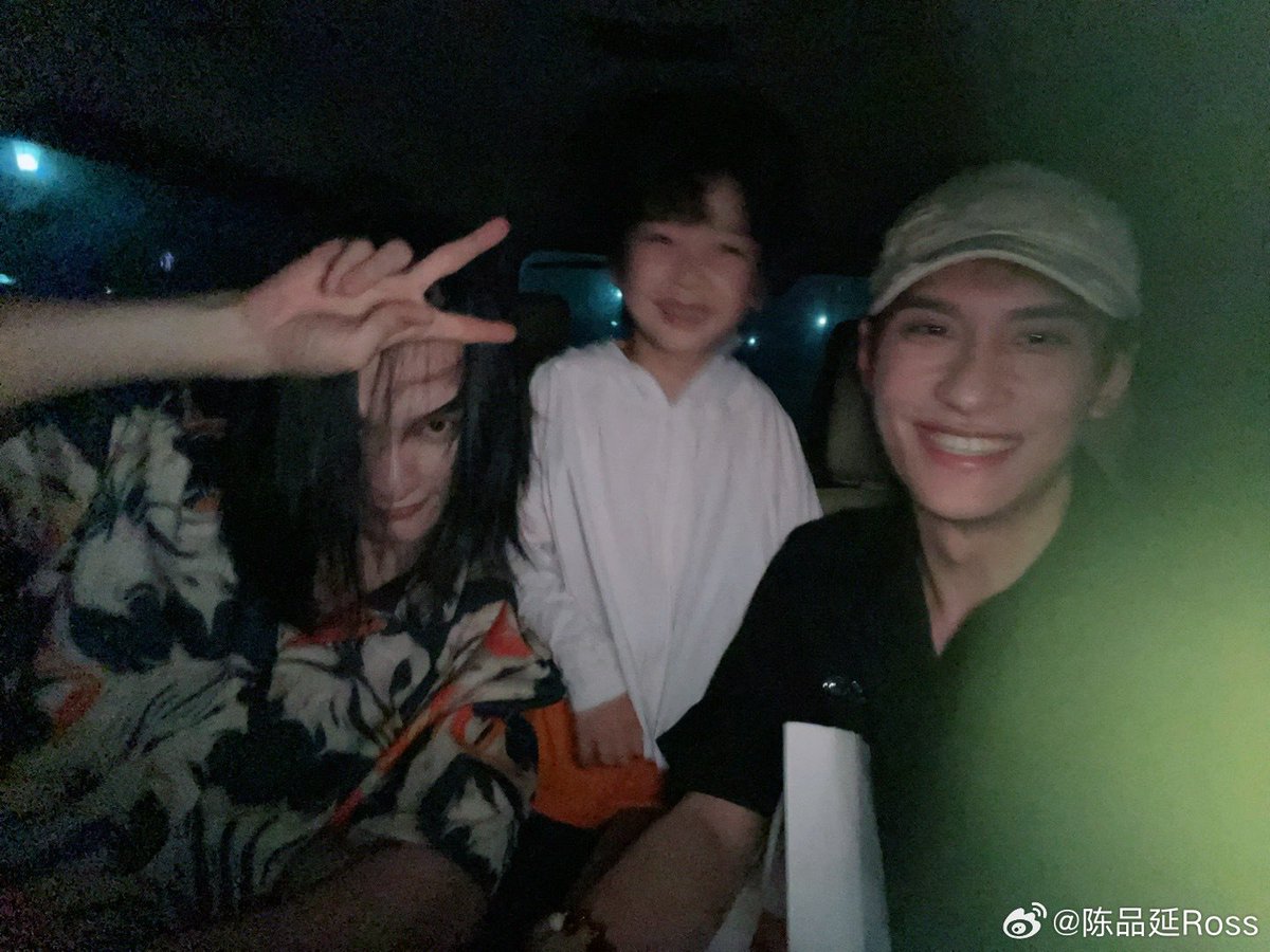 forxuebayi's tweet photo. [240820] #ChenPinyan weibo update 

//คุณเฉินผินเหยียนมาลงรูปคู่กับปาอีค่ะ 💜

#少年白马醉春风 #DashingYouth
#ดรุณควบม้าขาวเมามายลมวสันต์
#薛八一 #XueBayi #เซวียปาอี https://t.co/nhLV5aram1
