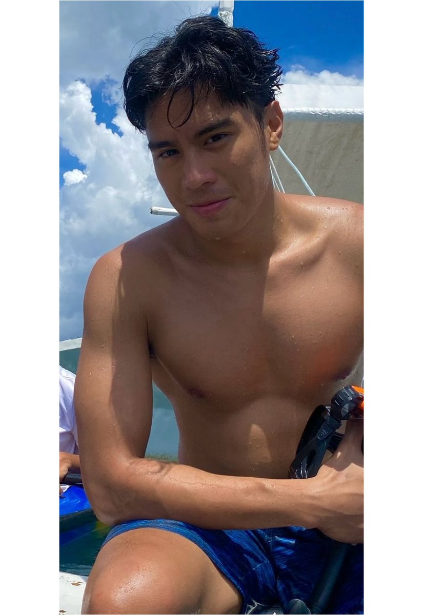vincentgrey_'s tweet photo. ako yung na wet jeremiah 🥵 https://t.co/E5bGr0pOns