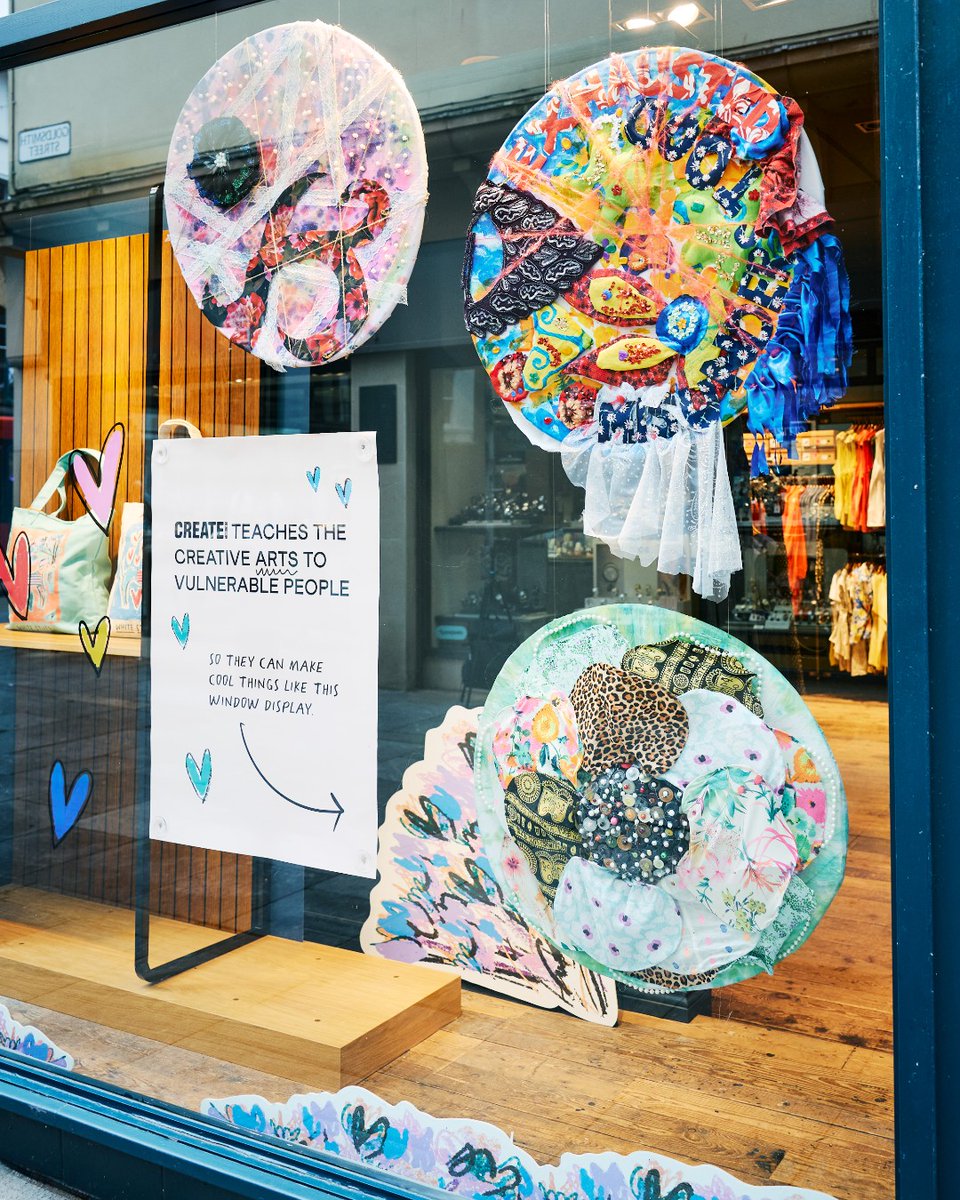WhiteStuffUK's tweet photo. We're incredibly proud to introduce our new charity partnership with @createcharity, the UK's leading creative arts charity. Together with your support, we'll help fund creative arts experiences to tackle loneliness and isolation across the UK 💚 Read more https://t.co/gdel59o95u https://t.co/bfA5FZAFsk