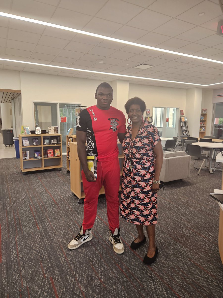 mhlibrary tweet media