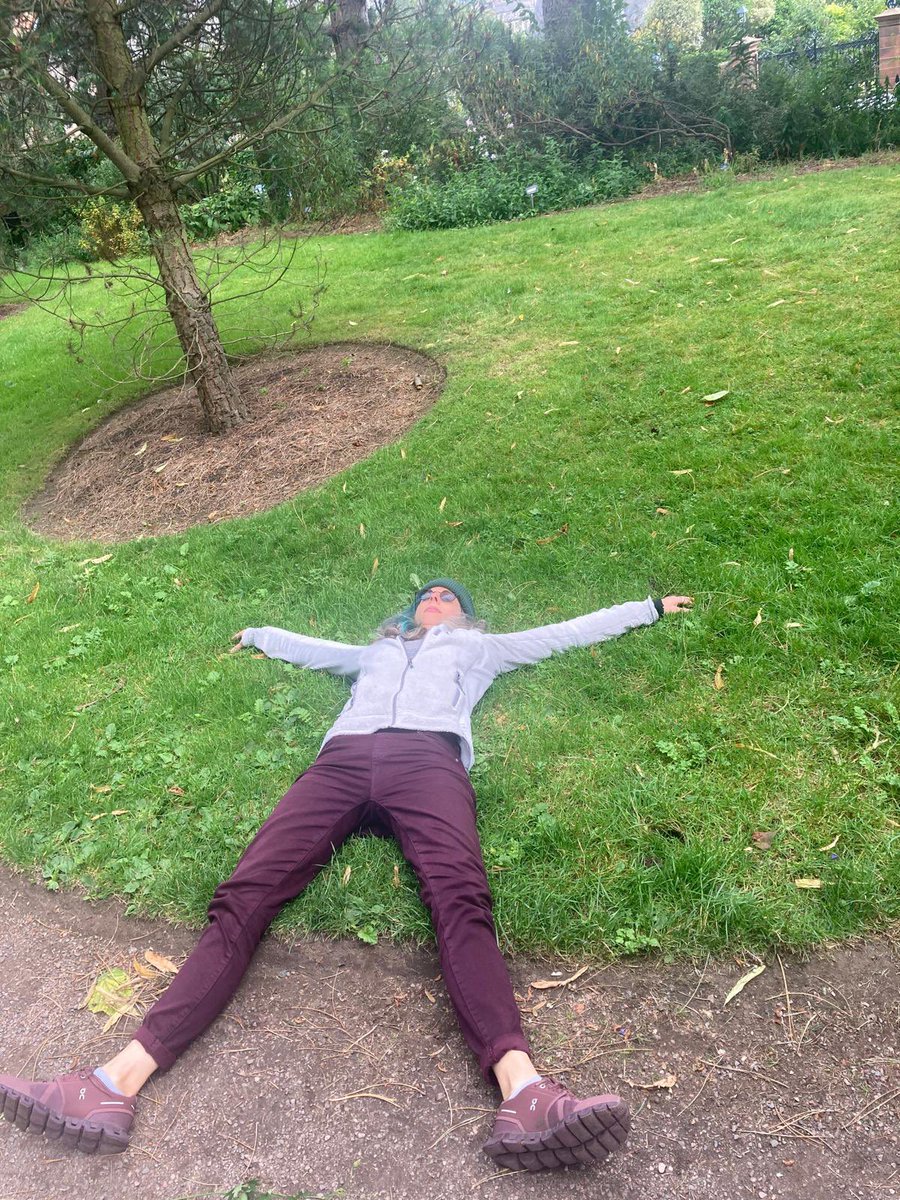 Resting between shows. Though I’m tired, I’m loving the rhythm of my #EdFringe life. Join me at 10:15pm. “My Mother Doesn’t Know I’m Kinky” <a href="/theSpaceUK/">theSpaceUK</a> in Niddry #UnleashYourFringe