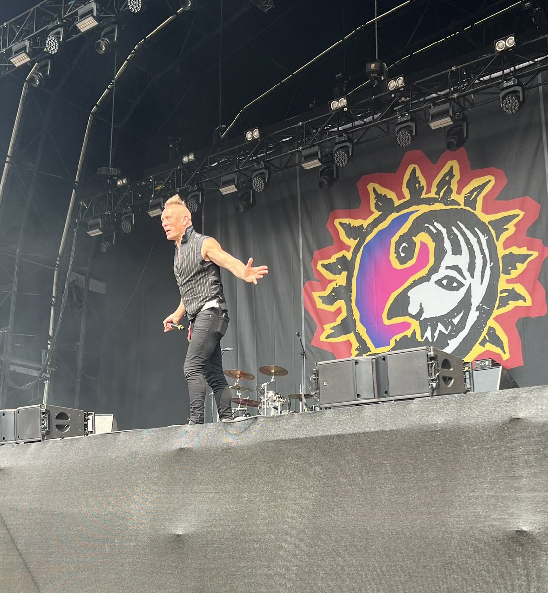A great review for a great festival <a href="/johnrobb77/">john robb</a> The first time we’ve done <a href="/BDsfestival/">Beautiful Days</a> and we’ll be back