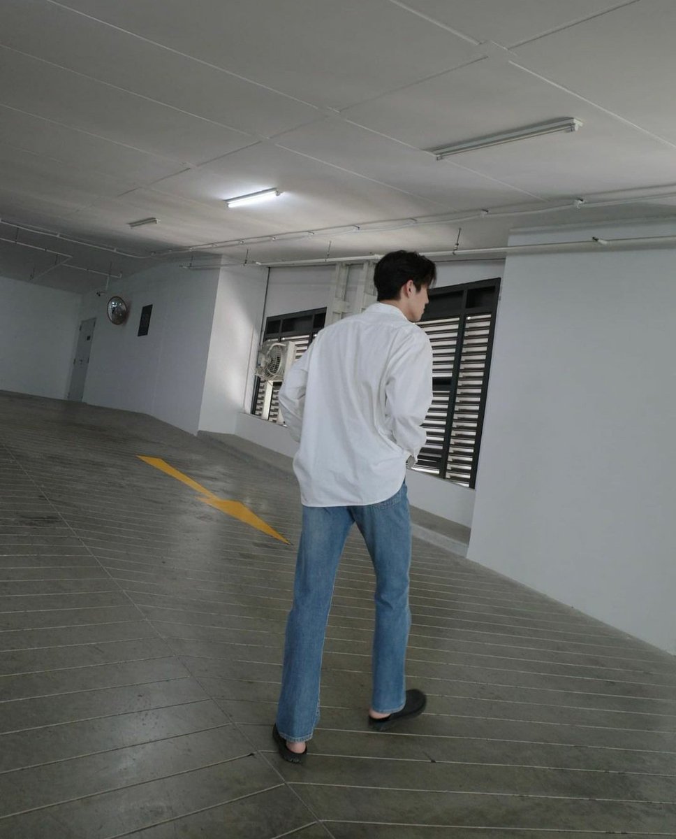 Tor_niran's tweet image. เธอรู้ไหมว่าเราชอบดูหนัง และเธอก็เป็นหนังเรื่องโปรด ที่เราอยากดูตลอดไป🤸🏻🫶🏻🩷
@LeeThanapob 
#thanapob_lee