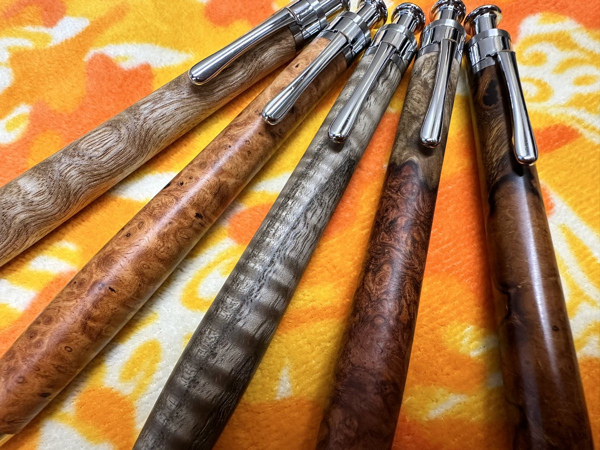 setu200409's tweet photo. We are showcasing our wooden pens in preparation for the San Francisco Pen Show. We will be bringing ballpoint pens, mechanical pencils, multifunction pens, and fountain pens.
#penshows
#sfpenshow2024
#sfpenshow
#pen https://t.co/jZAx9FOzdX