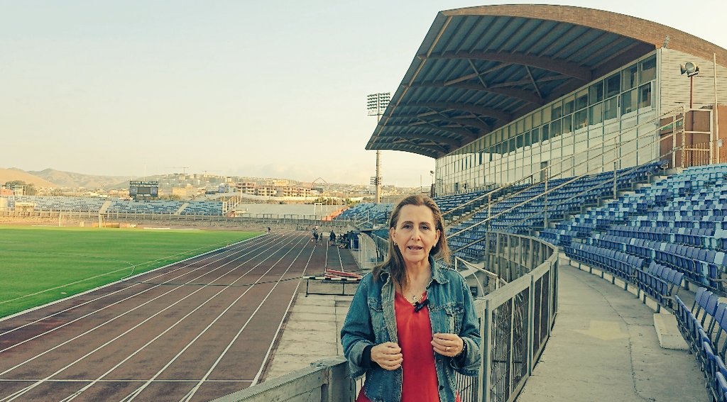 Dra_KarlaKepec's tweet photo. Foto en el histórico estadio mundialista #CarlosDittborn región #AricayParinacota. Primera fase Yugoslavia, U.R.S.S., Uruguay y Colombia , saliendo primero del grupo la U.R.S.S . En 2da Fase, Chile elimina a la U.R.S.S. con el histórico gol de #LeonelSanchez
#Deporte
#Historia https://t.co/iuw3dblV18