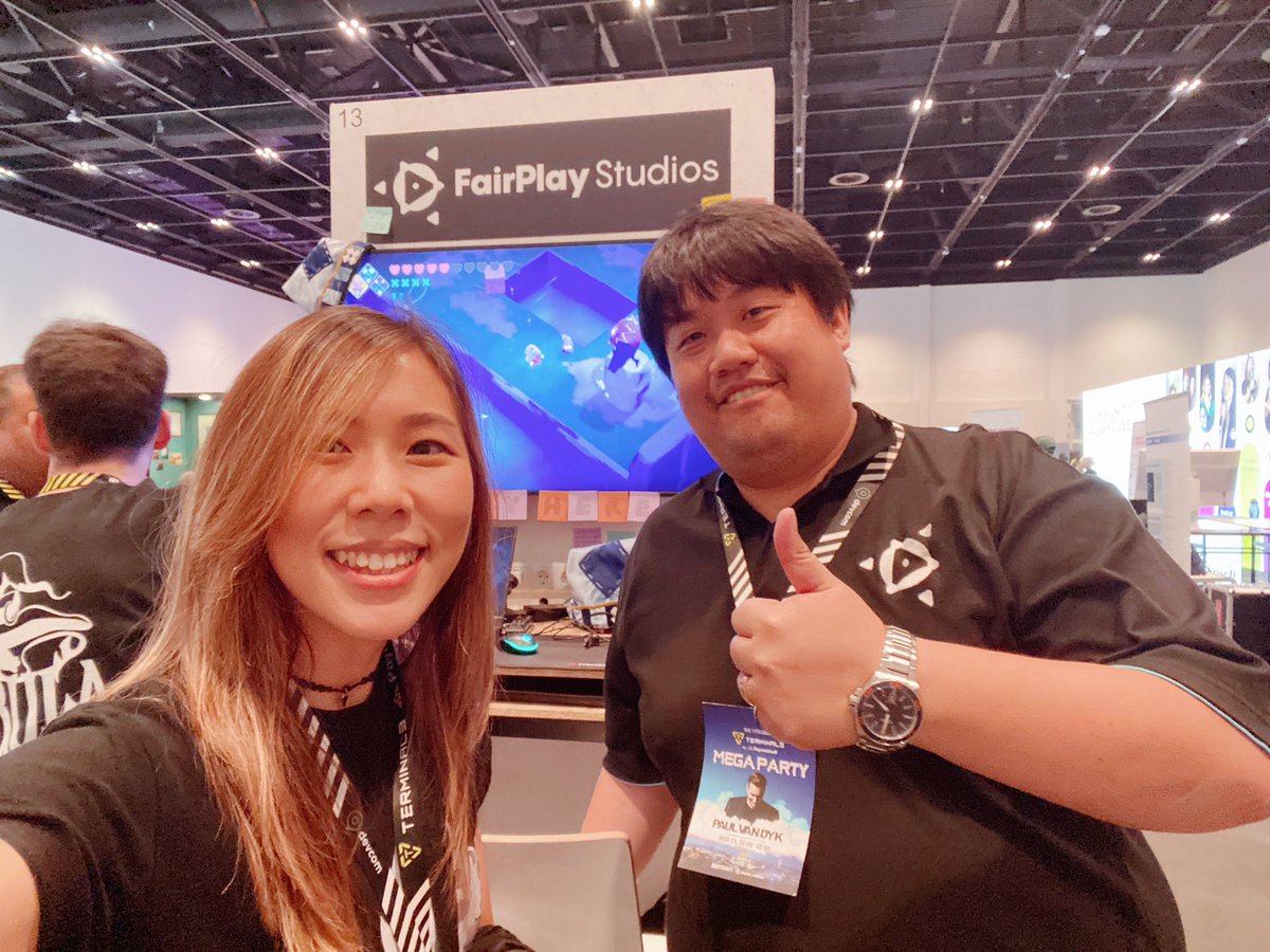 neonnoroshi's tweet image. Devcom was funnnn! It was great catching up with friends, hearing talks and checking out indies! A few we enjoyed 👇🏻

🚮 #TrashGame | @BinChickenAU 
🎪 Nightmare Circus | @fairplay_games 
🥔 SOPA | @StudioBando 
🩸DEAD MEAT | @MeaningMachine_