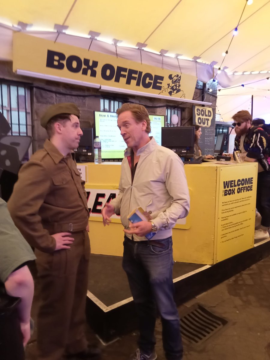 davidwbryan's tweet image. Thanks for coming to the show yesterday @lewis_damian. Didn’t see that coming! 🫡

#edfringe #edinburghfringe #edfringe2024 #edinburgh