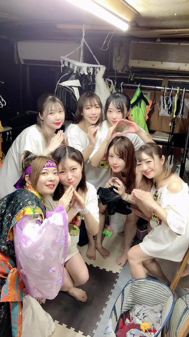 栗橋でしか出来ない貴重な思い出がたくさん。宝物です💎  最後のステージ動画見て何回も笑ってます☺️皆んなで盛り上げてくれてありがとうございました👩&zwj;🎤  ライブシアター栗橋、サヨナラ大千秋楽公演、沢山のご来場本当にありがとうございました。