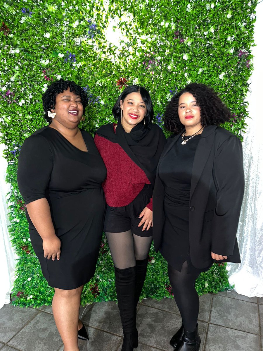 help2read's tweet image. Help2Read Team at Simondium High Tea

They had the honor of being in the presence of a special guest, Dr. Nicolette Williams, who inspired us all with her message: “Anything is possible if you have perseverance.”

Let’s continue to uplift and empower each other! 🌟

#EmpowerWomen