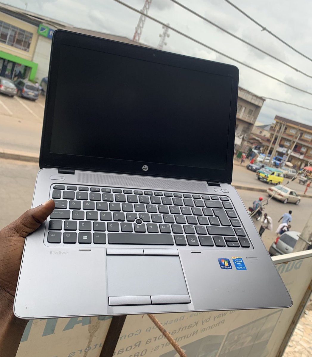 the0nlychap's tweet photo. if i give you this laptop what will you use it for? https://t.co/qKt08Nk66g
