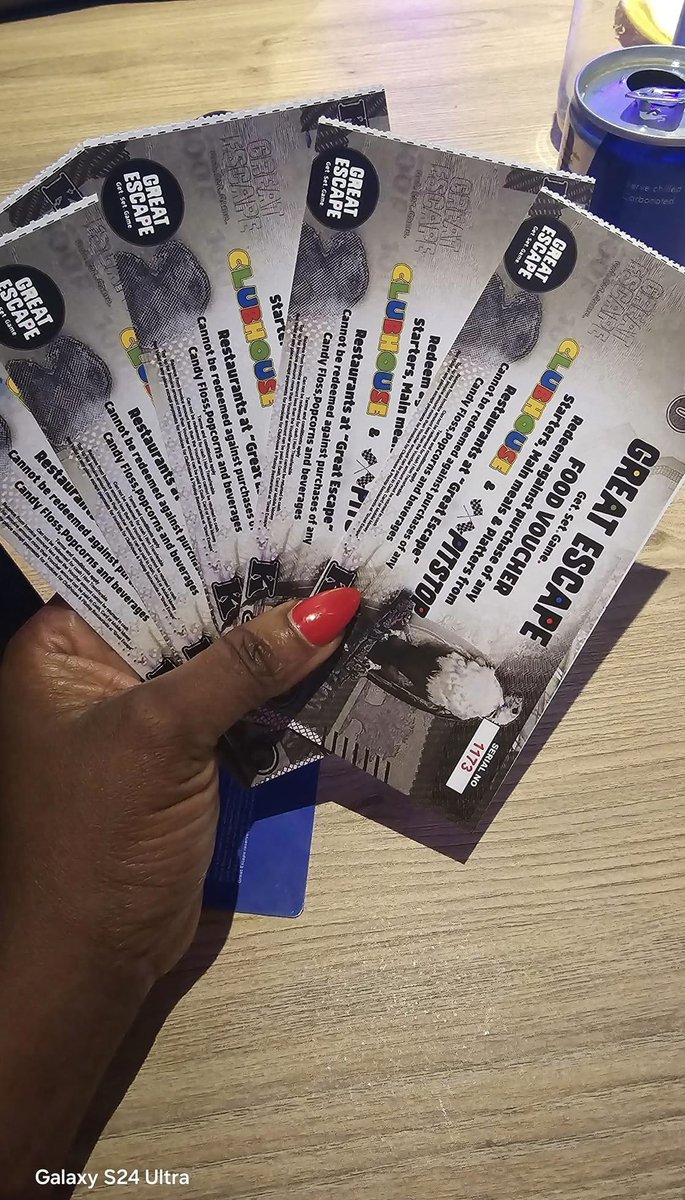 greatescapezm's tweet photo. Free Wheelin’ Wednesday’s here and so are free food vouchers! Play games worth K100 and grab a free K50 food voucher or spend K200 to enjoy a K100 voucher. Redeem it for anything tasty from our menu. 💃🏼🕺 #getsetgame #greatescape #gaming #freewheelinwednesday https://t.co/YnTkrZVH4Y