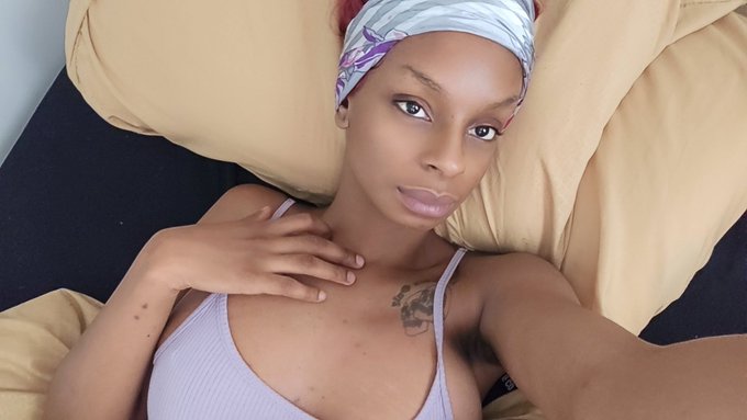 Goodmorning findom   Deze godin is wakker en klaar voor haar koffie en ontbijtje.  Gefund door een subje<a href="/tag/findomaddict"class="tags"><span>#findomaddict</span></a><a href="/tag/findomnl"class="tags"><span>#findomnl</span></a><a href="/tag/tikkieslaaf"class="tags"><span>#tikkieslaaf</span></a>