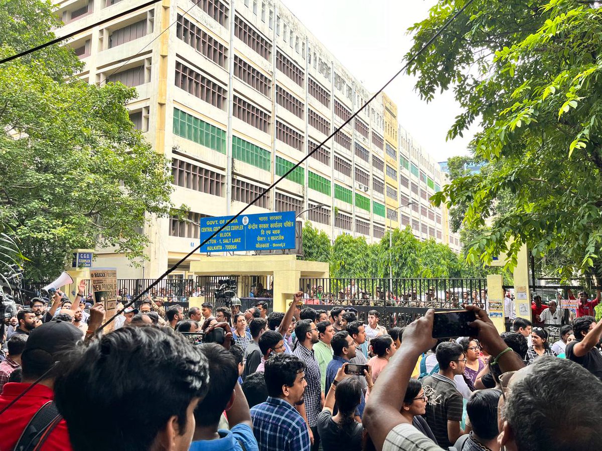 Dr. Abhinaba Pal (UR) tweet media