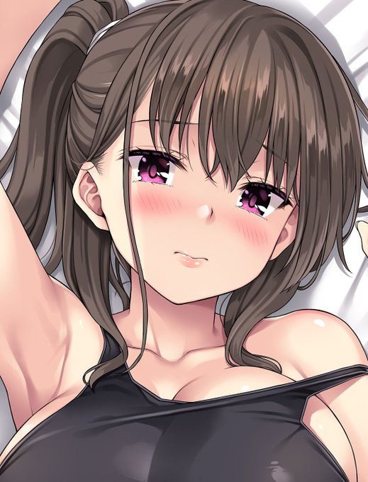 アニスちゃんセットの予備分が少しだけ残っていたので追加しました!義姉ちゃんの抱き枕カバーもうすぐ完成なので予約ページできましたらお知らせしたいと思います特典つきです 