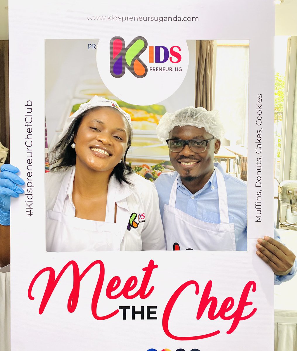 davisnganzi's tweet photo. Last month was fun working with Teens. I really cant wait to work with kids starting tomorrow upto 25th this month. Register your kids btn the age 9-14. For baking classes 🧁🍩 this holiday at only UGX 150K happening at @SkyzHotel 

Call +256765707676 to book a slot

#SkyzHotel https://t.co/BSfS6fyJPe