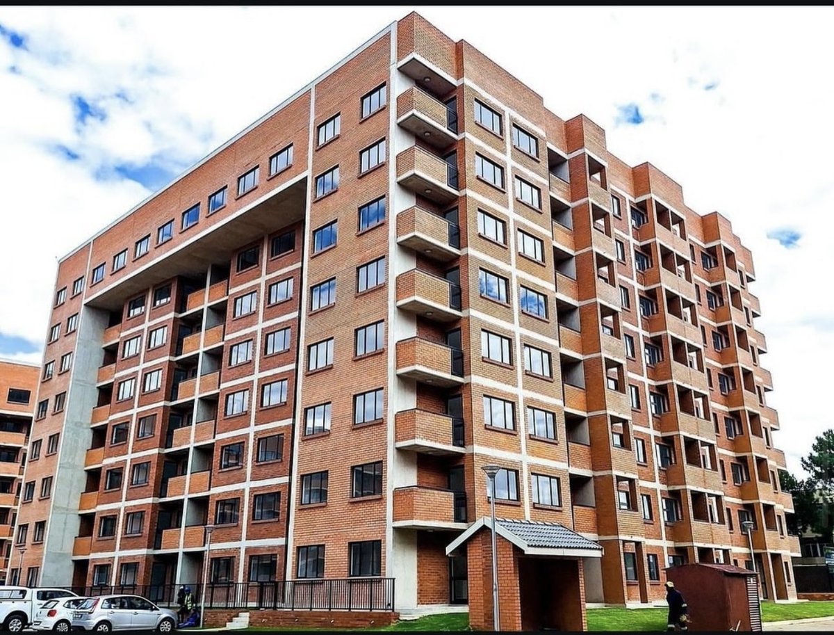 GP_DHS's tweet photo. #DHSProject | The Townlands Social Housing Project boasts of 1200 units ranging from 1, 2 & 3 bedrooms. The project also has a community development centre, it is close to facilities such as transport, education, health facilities and other socia-economic amenities. https://t.co/bXdb4un5h8