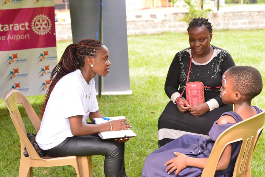 RctEbb's tweet image. Children are our only hope for the future, but we are their only hope for their present and future.
#MaternalandChildHealth #ItsTimeToJoinRotaract 

We need more helping hands. @RotaractD9214 @RCEntebbe @Rotaract_garuga @muhamadkyadondo @HappyBanda14 @semamboh @mugumyaabbey19