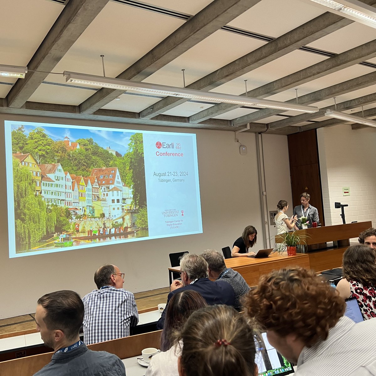 Alice Shihua Yu tweet media