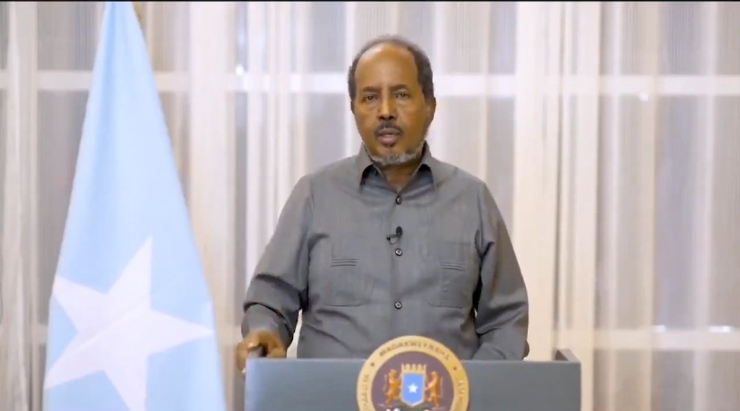 SuleimanElite's tweet photo. #ExcellentAnalysis 
"President Hassan’s recent declaration of the region [Somali region of #Ethiopia] as an unresolved matter has ignited a plethora  of questions, particularly concerning his intentions and the justification for Somalia’s current claim.” 
By Proff. Mohammed  Ahmed.

He added, "#Somalia’s principal foe resides within its own borders. It is crucial to  concentrate on internal affairs rather than entrusting its sovereignty to external powers like #Egypt, #Eritrea, #Turkey & others, which could jeopardize the nation’s existence in the forthcoming two  decades if the present course is maintained".
https://t.co/5bl7MWQmZS