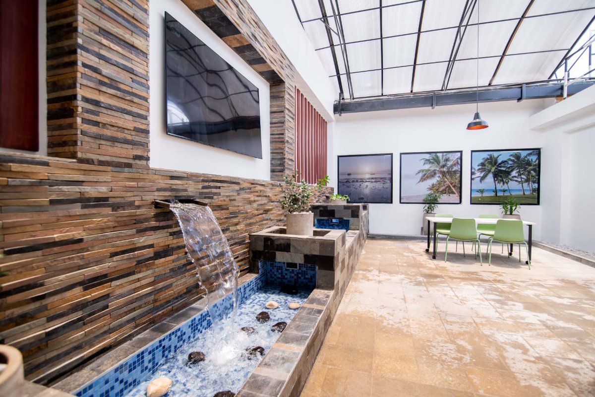 Step inside the BAT cafeteria, where design meets functionality! 🌟 From the welcoming reception to the versatile dining area, every detail is crafted to enhance your experience. Swipe through to see the thought and craftsmanship that went into every corner. #TriadInteriors