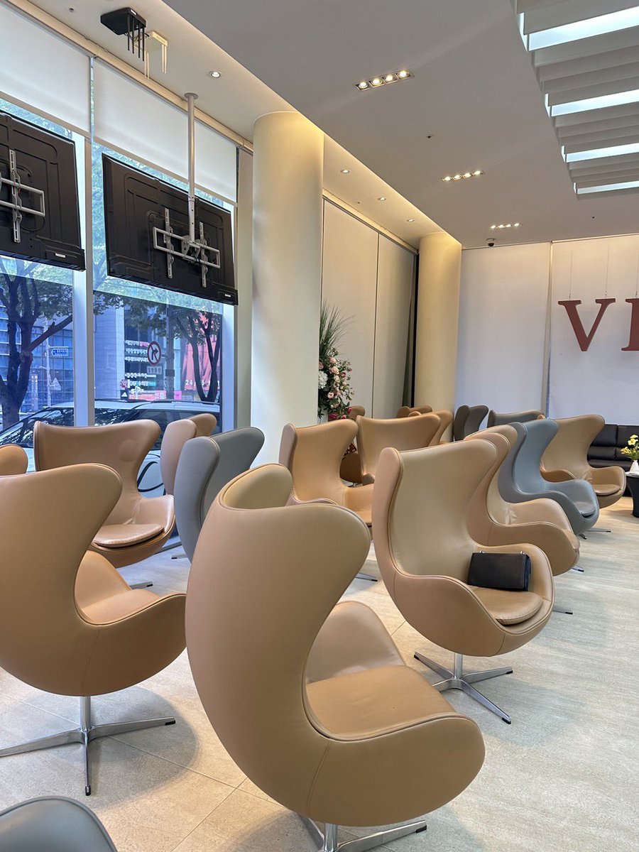 khunkim_ceo's tweet image. ขอบคุณลูกค้าจากเอเจนซี่ทุกท่านที่ไว้วางใจให้เราดูแลเสมอมา ☺️ เราเป็นแพลตฟอร์มที่ทำให้การไปศัลยกรรมที่เกาหลีง่ายขึ้นและปลอดภัย

พร้อมการรับประกันดูแลหลังผ่าตัดนาน 1 ปี ทุกเคส 🏆
#oppame #ศัลยกรรมเกาหลี