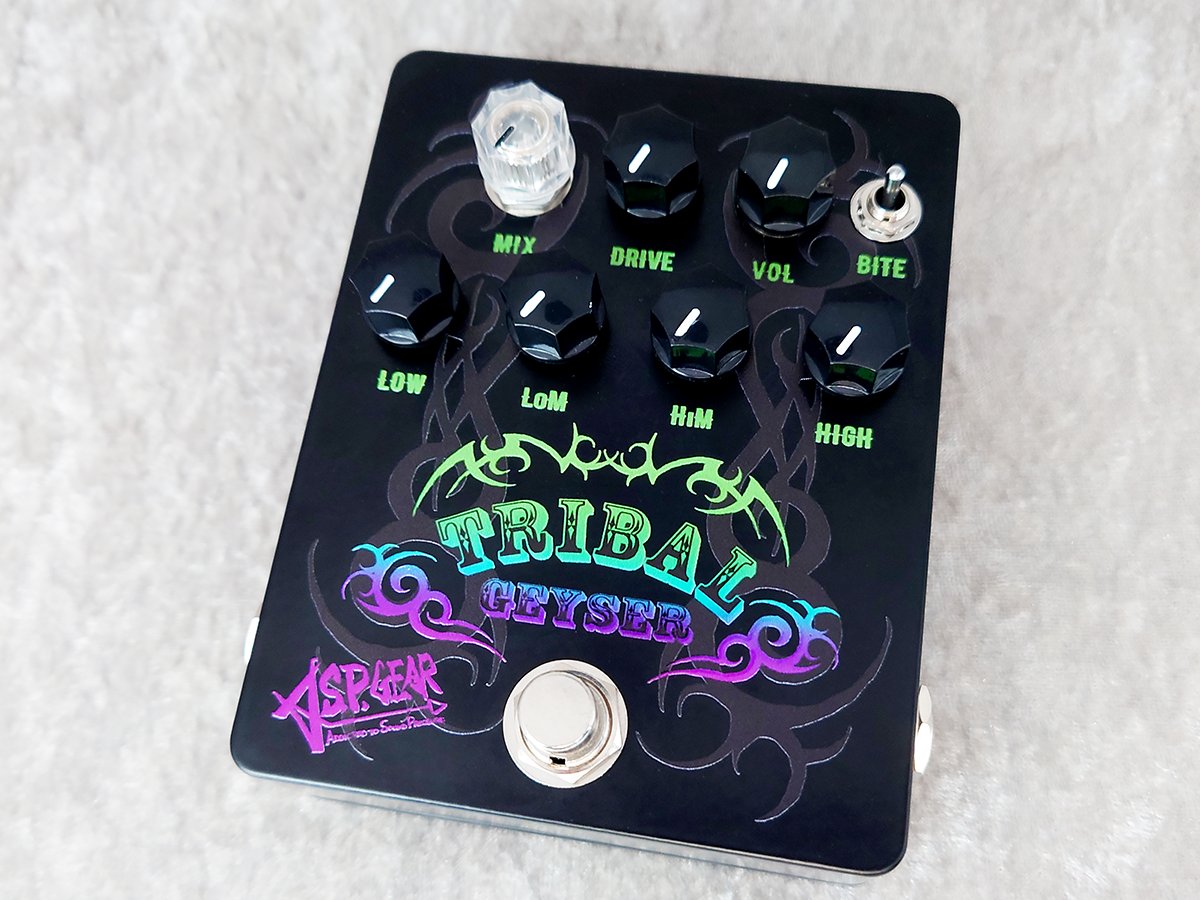 ASPGEAR's tweet photo. TRIBAL GEYSER BLACK EDITON
神戸ではスタジオリードマンさまにてご予約が可能です！
DM、もしくは下記にお問い合わせくださいませ。
(078)322-3618
h.nakayama@leadman.co.jp

余談ですが、約20年前から個人的にもお世話になっているリハーサルスタジオでもあります。
スタッフの方が素敵なんです。 https://t.co/P0pAEtWiNQ