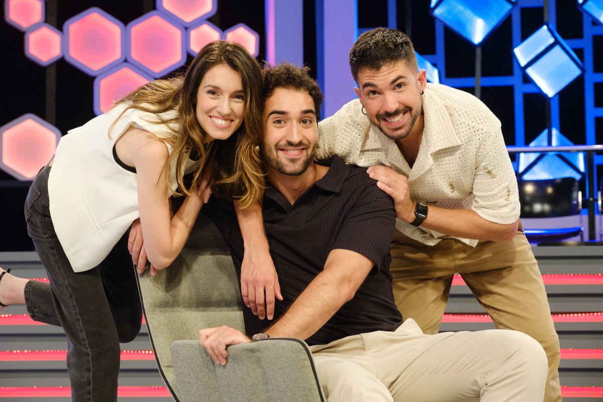 🔴#ESTRENO | El programa ''RH+'', estreno el lunes 26 de agosto en #ETB2 y eitb.eus

Nuevo programa de entretenimiento que tendrá entre sus ingredientes el #humor y la #actualidad, de la mano de <a href="/GorkaAginagalde/">Gorka Aguinagalde</a> 

‼️📺¡No te lo pierdas!

👉eitb.eus/es/television/…