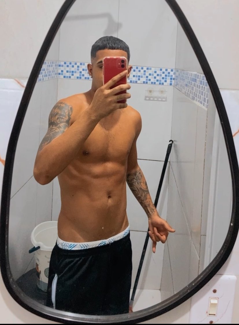 Matheussziinho's tweet photo. 🇧🇷🍫 https://t.co/3Sbb13B3Gh