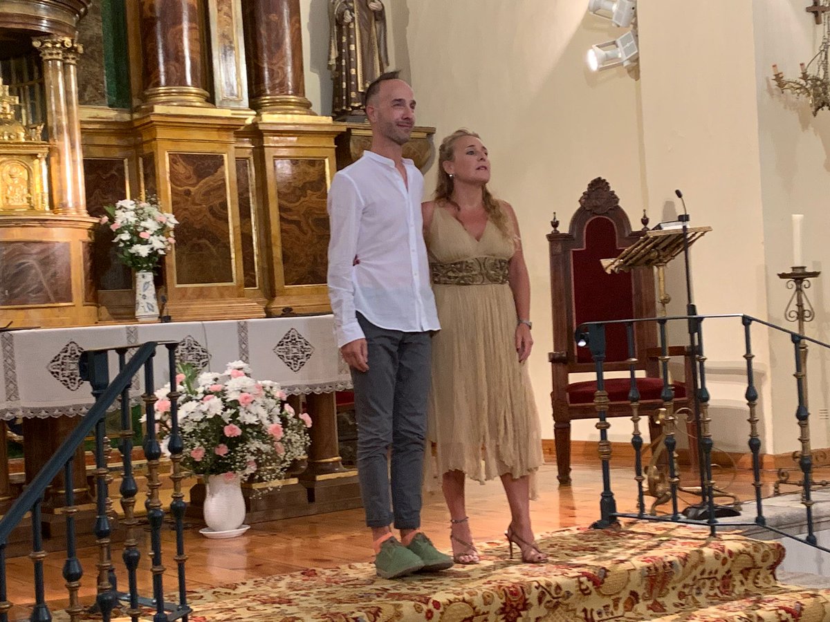 TierrasdeMedina's tweet photo. 📢👉Excepcional Concierto en #MedinadelCampo, conmemorando la #Fundación de #SantaTeresa, en el Convento de San José (MM. Carmelitas) del #Organista #AlbertoSáezPuente y la #Soprano #AinhoaMerzero
Gracias @jcyl, @CyLEsVida, @Dip_Va, @turvalladolid, @AyuntamientoMDC, @NOrganaria https://t.co/1EZtmd3AJV
